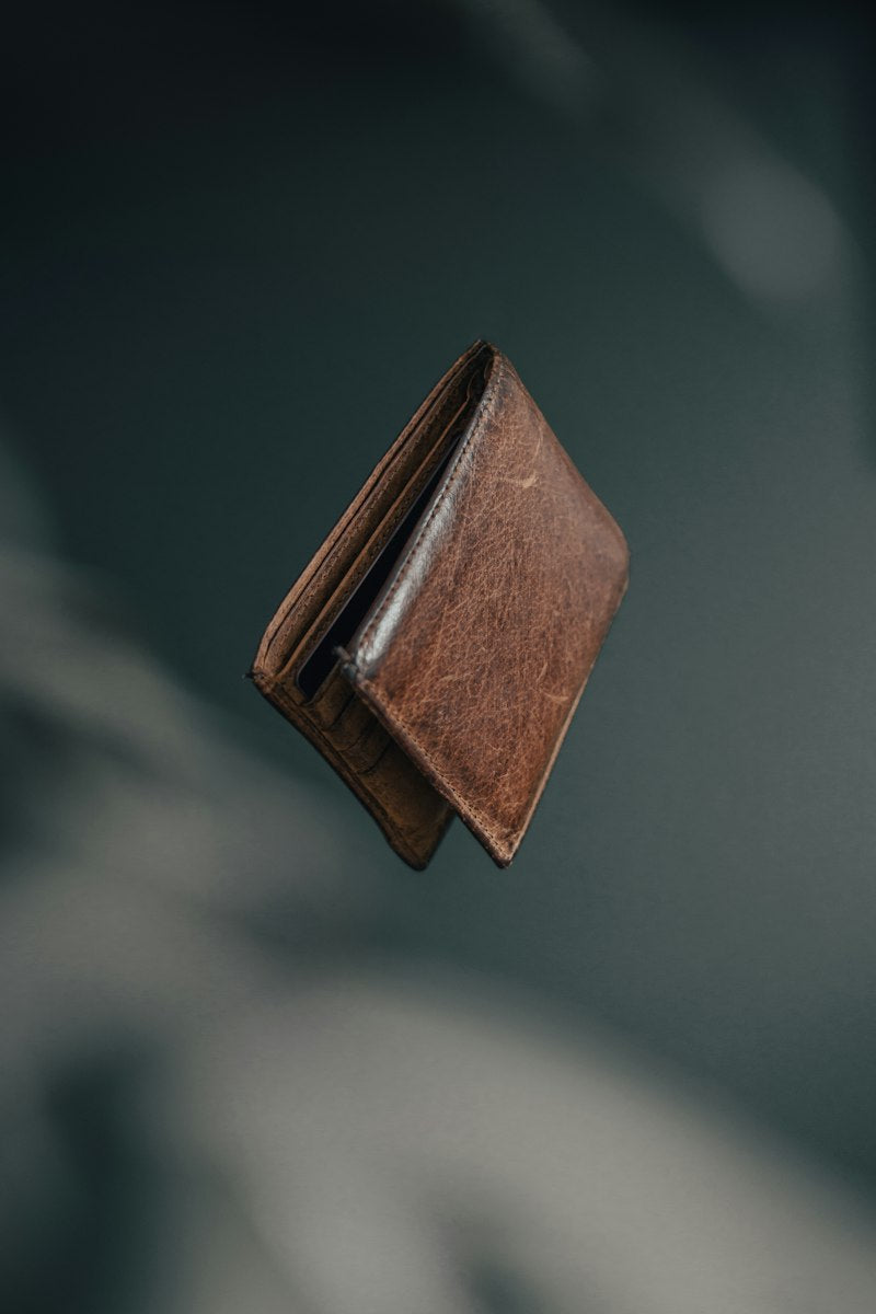 Minimalist Slim RFID Blocking Leather Wallet